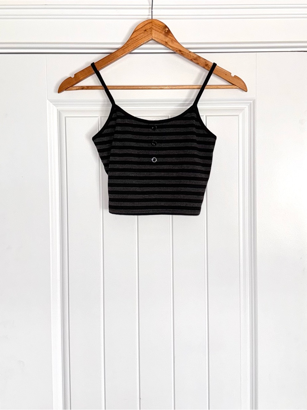 ROMWE Black & Gray Striped Cropped Cami